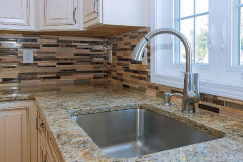 clean granite conuntertop